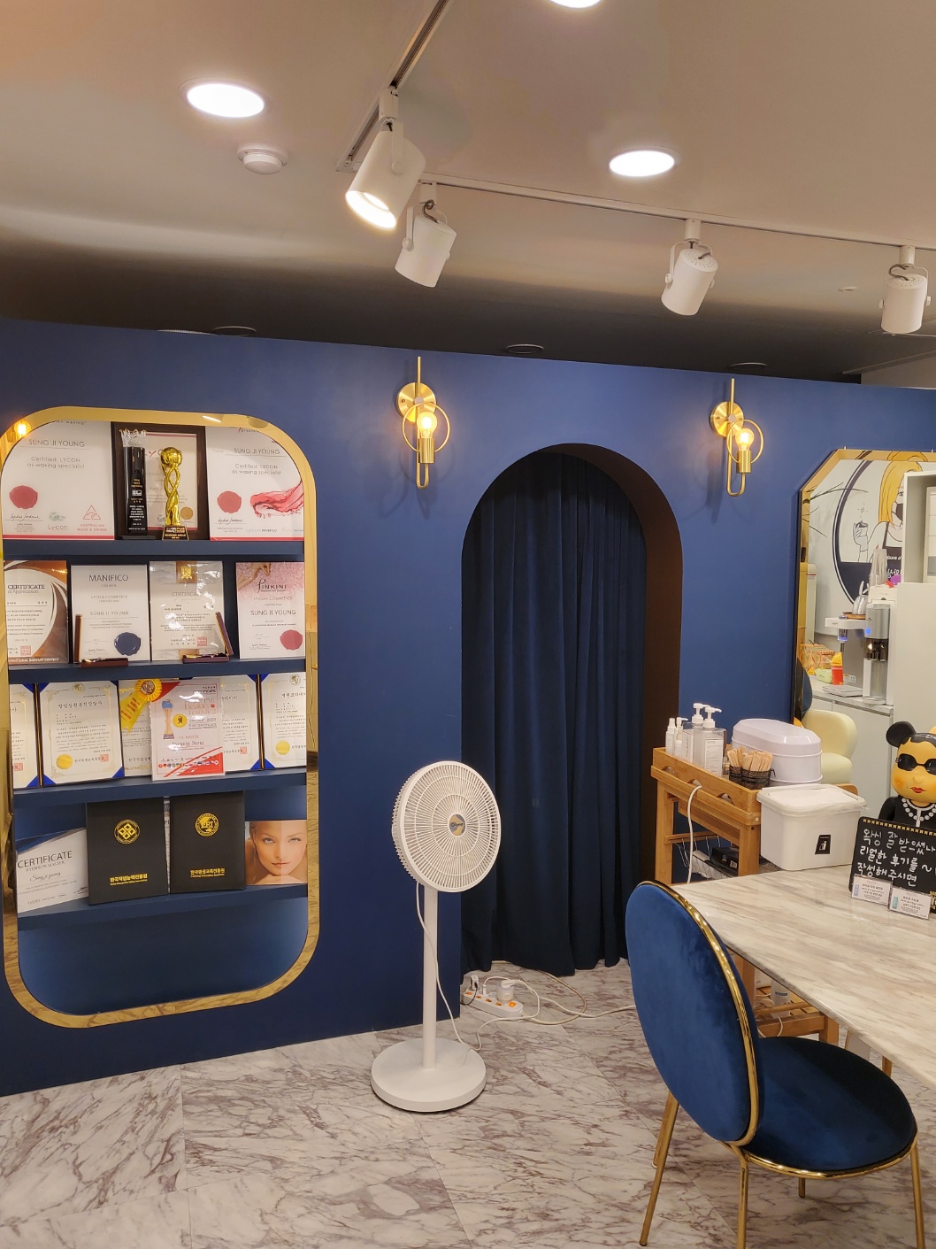 3067302113_lroKPy0F_99aaf371fe18c580c069cc3a2df44af1c41997c8.jpg 이미지크게보기